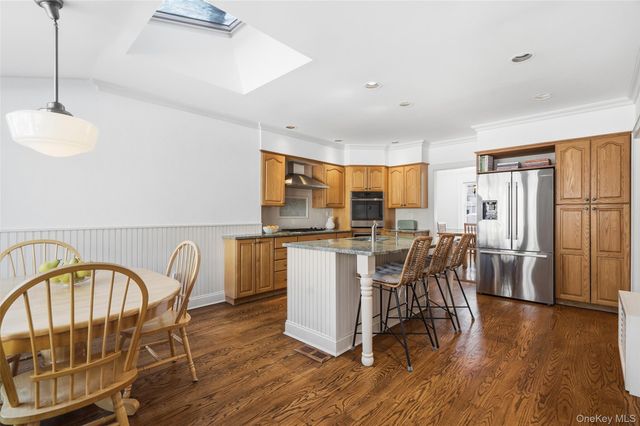 17 Emerson Place, Harrison, NY 10528