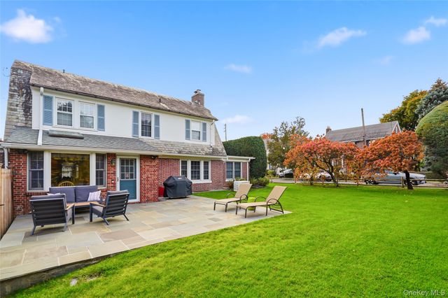 17 Emerson Place, Harrison, NY 10528