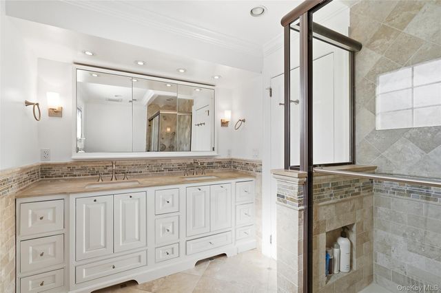 17 Emerson Place, Harrison, NY 10528