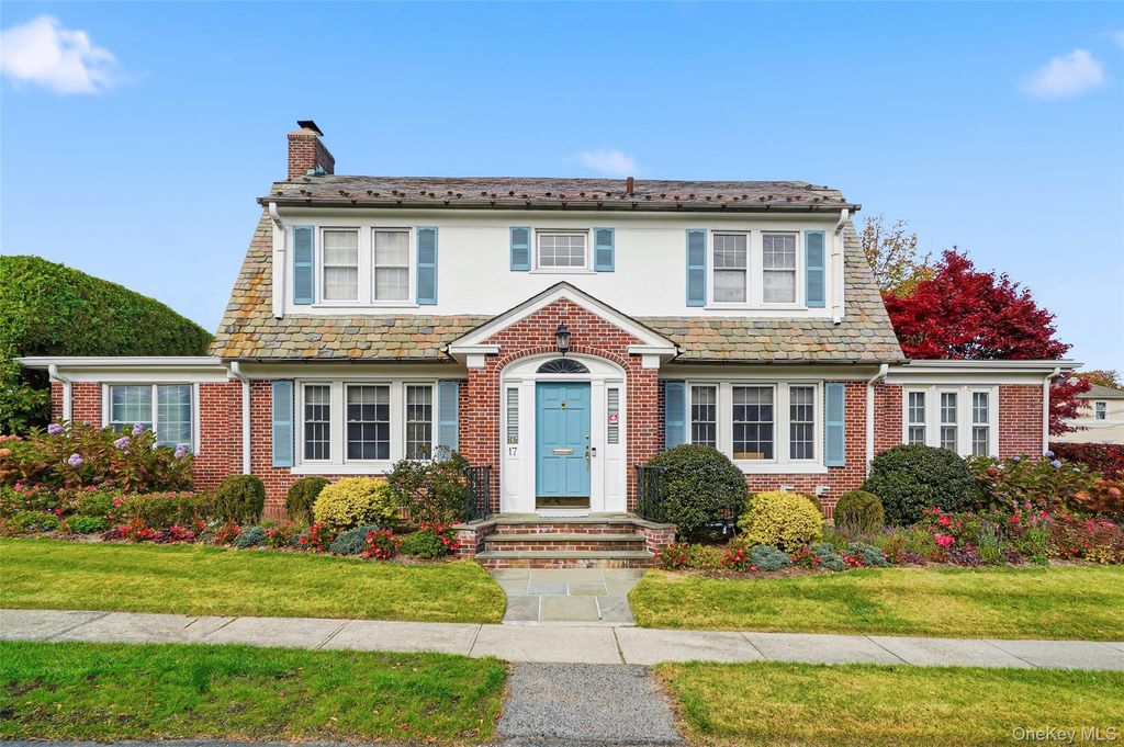 17 Emerson Place, Harrison, NY 10528