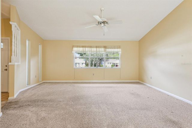 305 BRIGADOON CIRCLE, Leesburg, FL 34788