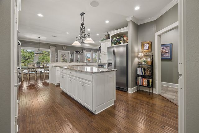 1225 Pine Street, Kilgore, TX 75662