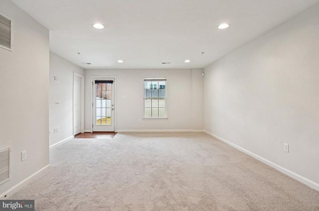 5357 BLUE CRAB LN, Waldorf, MD 20602