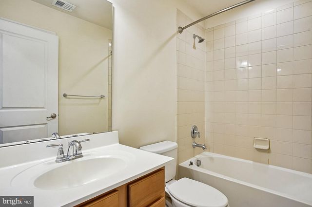 5357 BLUE CRAB LN, Waldorf, MD 20602