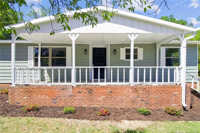 2914 Dothan Drive, Fayetteville, NC 28306