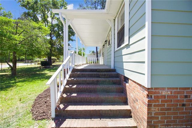 2914 Dothan Drive, Fayetteville, NC 28306