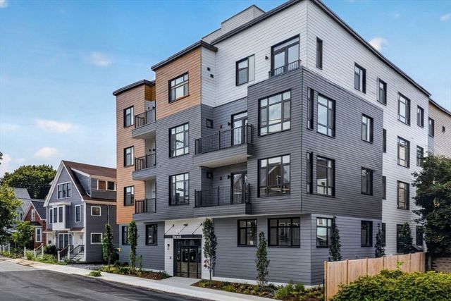 13 Warwick Street 106, Somerville, MA 02145