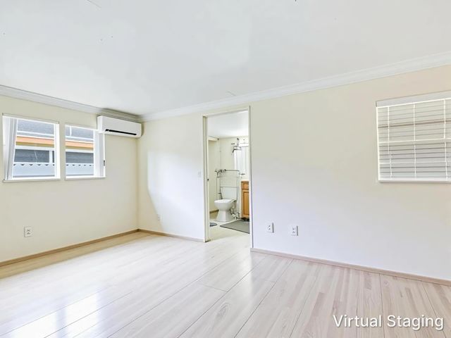 5509 W Garden Avenue, West Palm Beach, FL 33405
