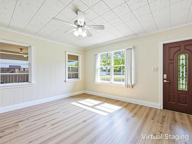 5509 W Garden Avenue, West Palm Beach, FL 33405