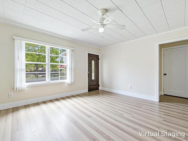 5509 W Garden Avenue, West Palm Beach, FL 33405