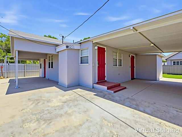 5509 W Garden Avenue, West Palm Beach, FL 33405