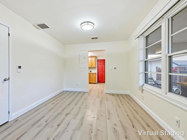 5509 W Garden Avenue, West Palm Beach, FL 33405