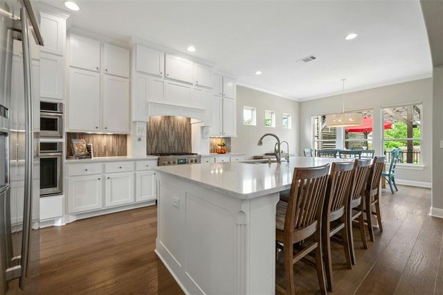 6005 Osceola TRL, Austin, TX 78738
