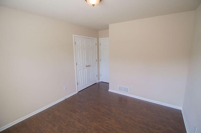 1871 HARMONY ST, Columbia, MO 65203