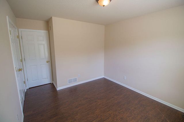 1871 HARMONY ST, Columbia, MO 65203