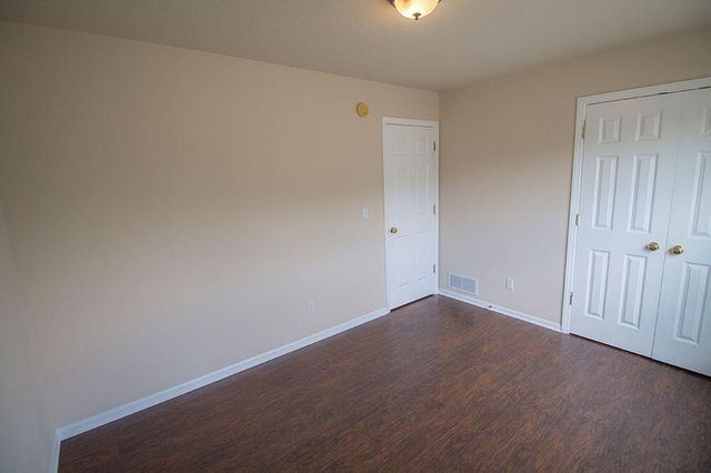 1871 HARMONY ST, Columbia, MO 65203