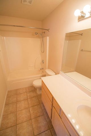 1871 HARMONY ST, Columbia, MO 65203