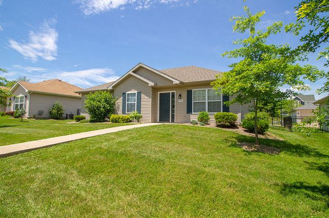 1871 HARMONY ST, Columbia, MO 65203