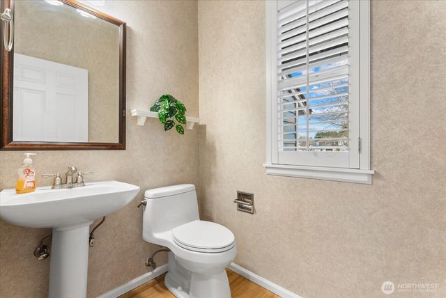 18609 173rd Way SE, Renton, WA 98058