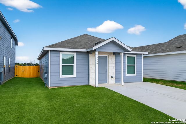 8830 Pyron Pl, San Antonio, TX 78211