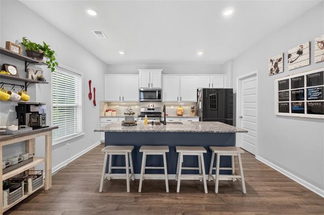 2103 Massey Lane, Winder, GA 30680
