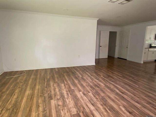 1771 N Woodcrest Ave, Denham Springs, LA 70726