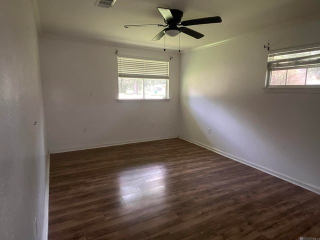 1771 N Woodcrest Ave, Denham Springs, LA 70726