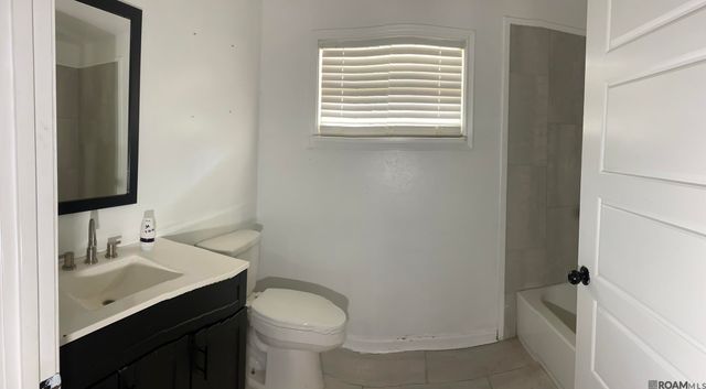 1771 N Woodcrest Ave, Denham Springs, LA 70726