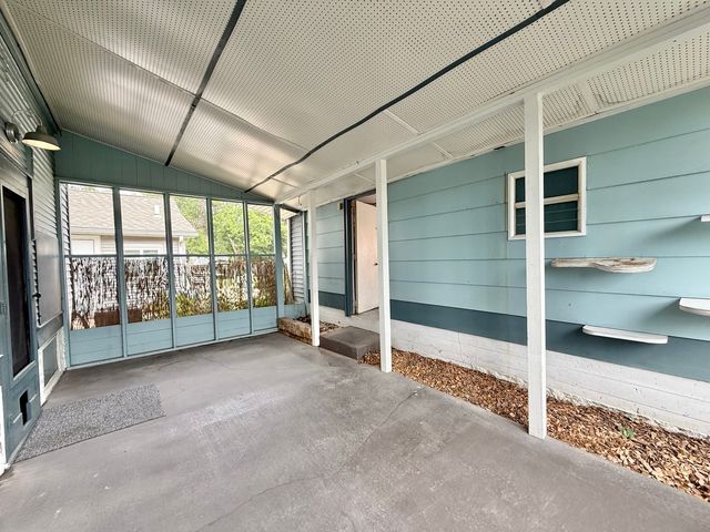 4529 11th Street, Rock Island, IL 61201