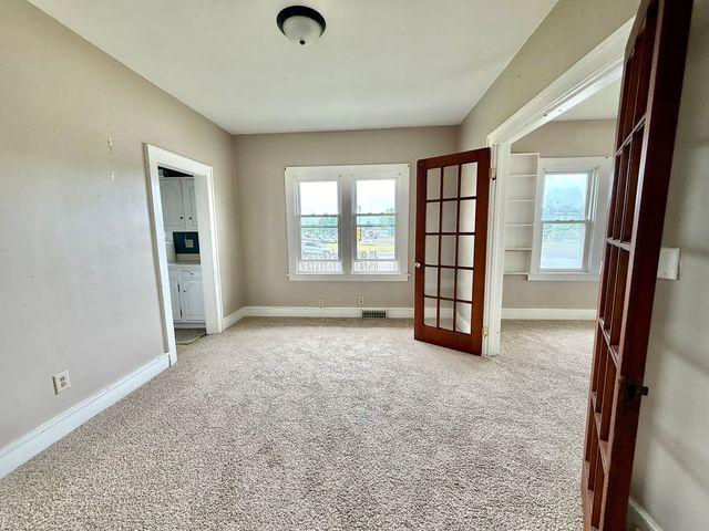 4529 11th Street, Rock Island, IL 61201