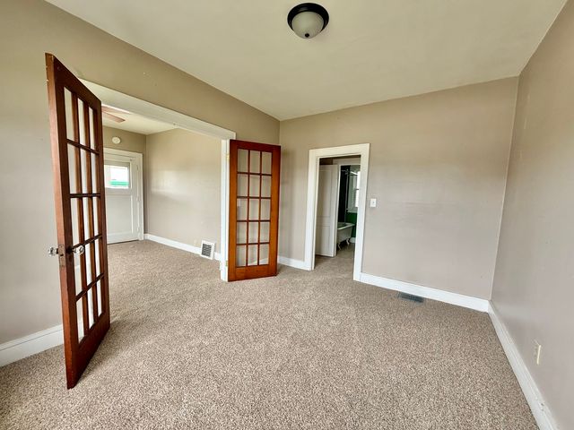 4529 11th Street, Rock Island, IL 61201