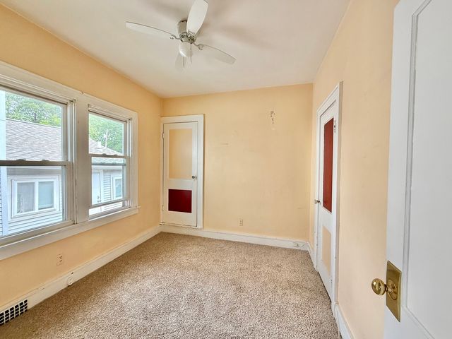 4529 11th Street, Rock Island, IL 61201