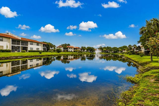 8045 Eastlake Drive E, Boca Raton, FL 33433