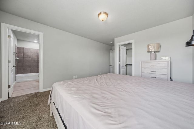 14368 Star Cactus Avenue, Horizon City, TX 79928