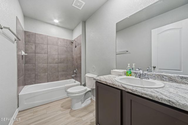 14368 Star Cactus Avenue, Horizon City, TX 79928