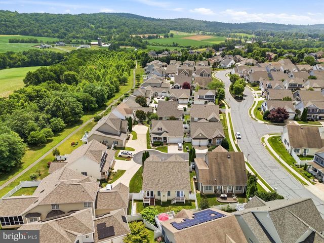 4 LAMAR LN, Middletown, MD 21769