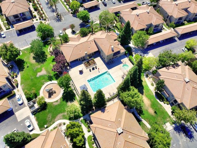 4200 E Commerce Way #1011, Sacramento, CA 95834