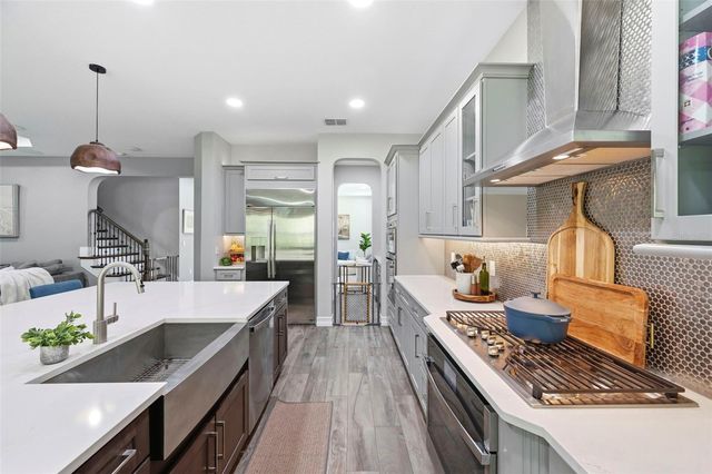 4441 ALBERO PLACE, Wesley Chapel, FL 33543