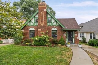 6657 Locust Street, Kansas City, MO 64131