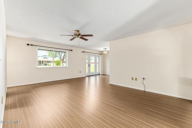 14625 N BOSWELL Boulevard, Sun City, AZ 85351