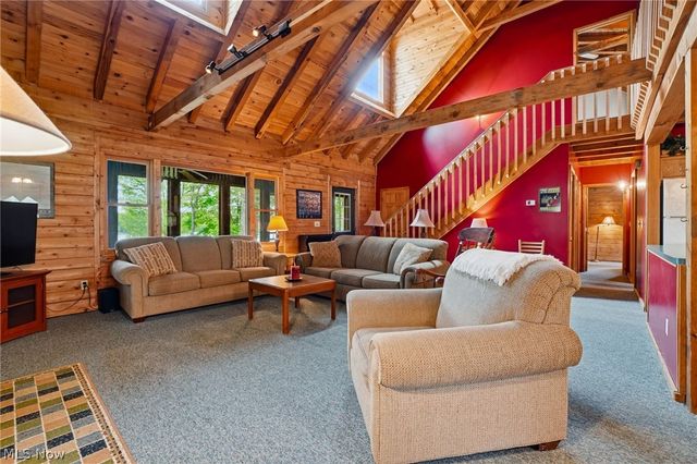 1537 Lake Crest Drive, Roaming Shores, OH 44084