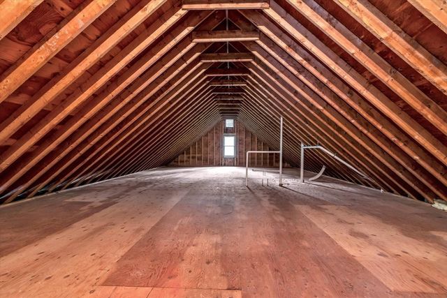 25 Wiley Post Lane, Falmouth, MA 02536