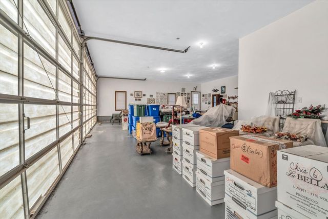 25 Wiley Post Lane, Falmouth, MA 02536