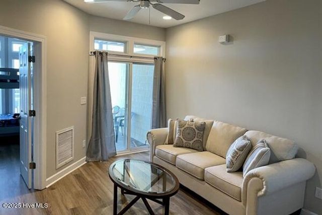 104 Summer Winds Place 104, Holly Ridge, NC 28445