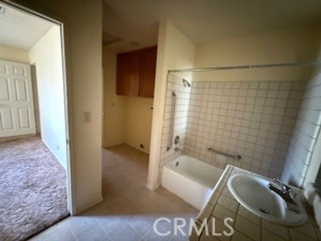 19218 Elm Drive, Apple Valley, CA 92308