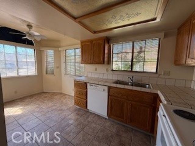 19218 Elm Drive, Apple Valley, CA 92308