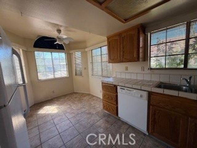 19218 Elm Drive, Apple Valley, CA 92308