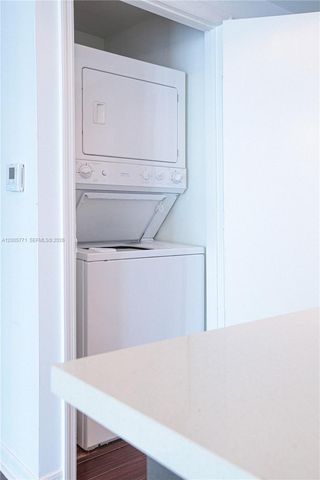 500 Brickell Ave 3604, Miami, FL 33131