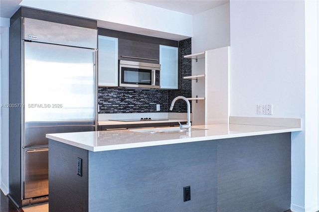 500 Brickell Ave 3604, Miami, FL 33131