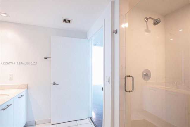 500 Brickell Ave 3604, Miami, FL 33131